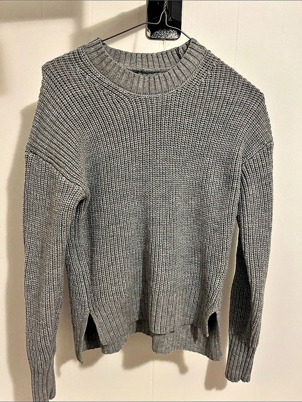 SO Gray Crew Neck Sweater Size XS
